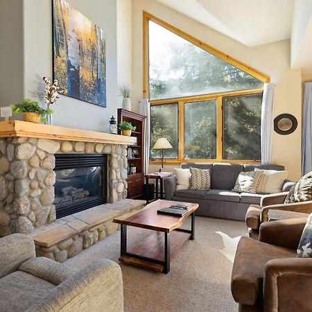 2985 Ironwood Townhomes كيستون المظهر الخارجي الصورة