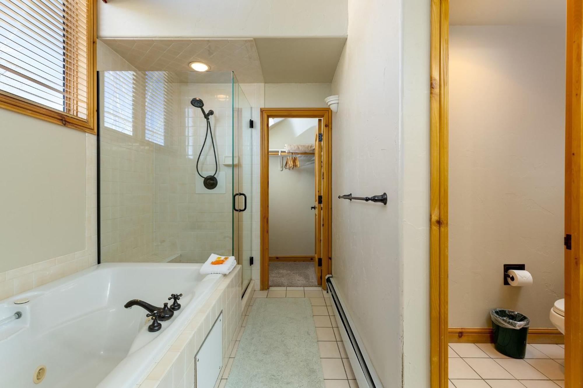 2985 Ironwood Townhomes كيستون المظهر الخارجي الصورة