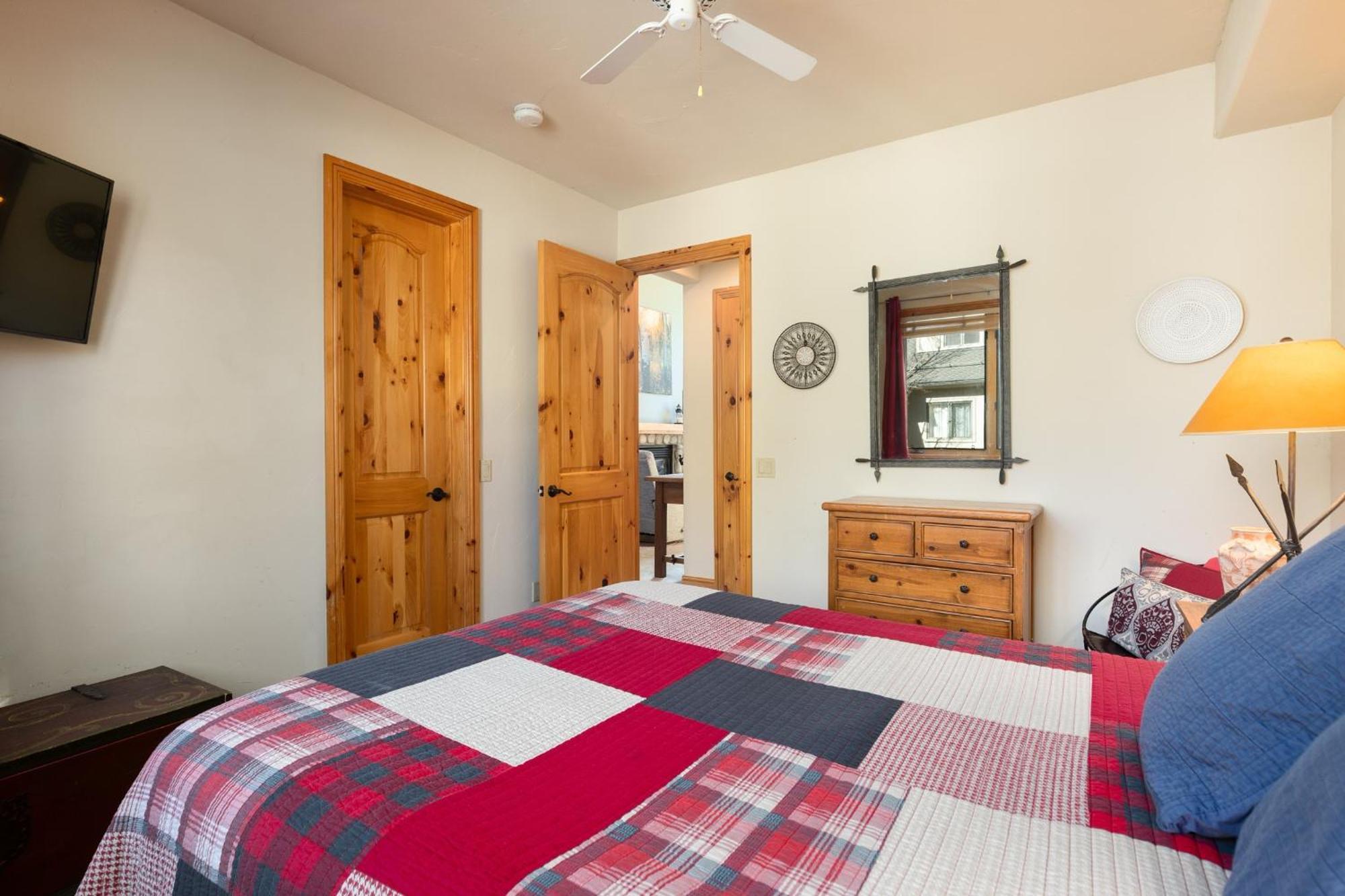 2985 Ironwood Townhomes كيستون المظهر الخارجي الصورة